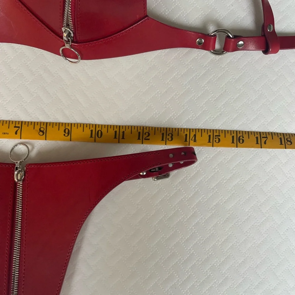 Anoeses red leather 3 piece set - Picture 10 of 16